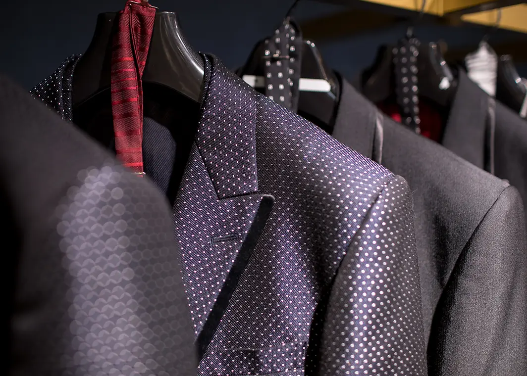 ゲストスーツ（ビジネススーツ）